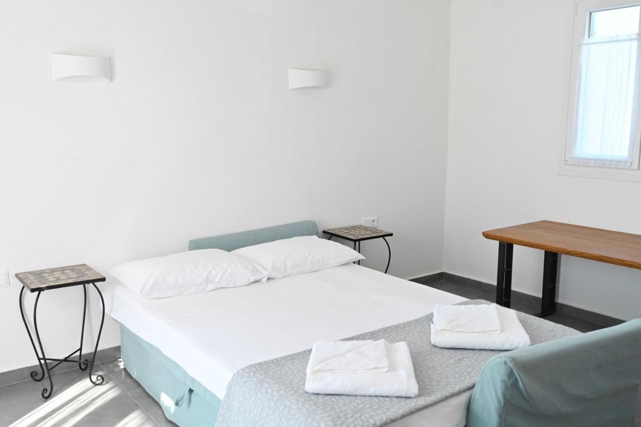 Dolce Vista - Sea View Apartments Páros Dış mekan fotoğraf